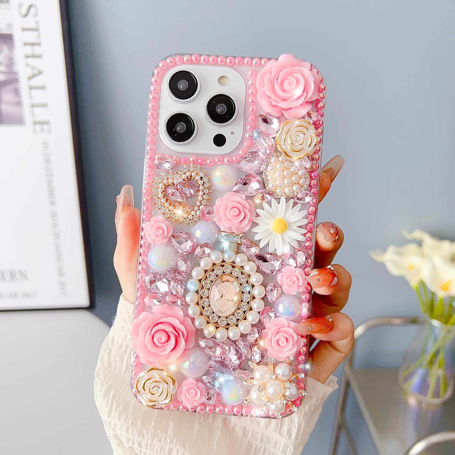 Funda con diamantes de imitación para iPhone 15 Pro Max de 6.7 pulgadas, CuteGlitter Bling Bling Luxury 3D Stone Diamond Flower Rose Queen Soft TPU
