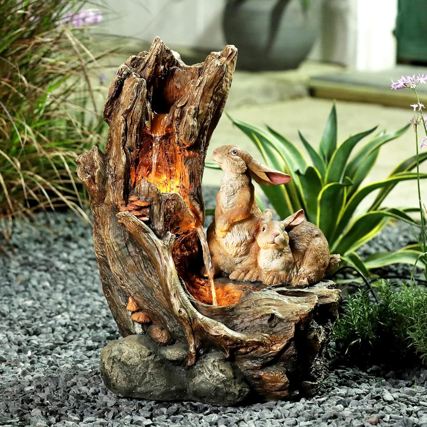 LuxenHome – Fuente de resina para exteriores con luces LED, fuente de cascada de madera de 3 niveles para jardín, patio, patio, terraza, estatua de