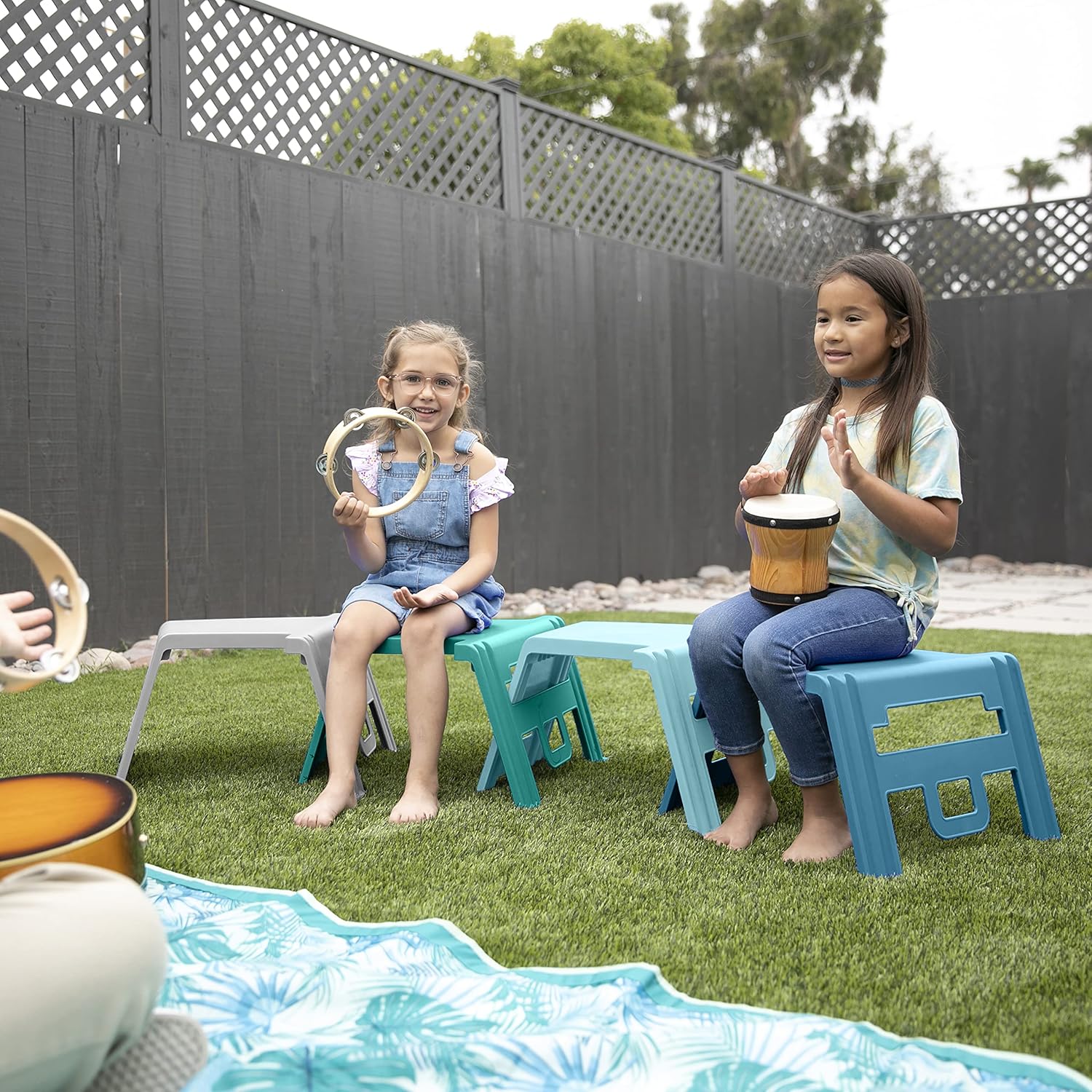 ECR4Kids Juego de taburetes linking, asientos flexibles, contemporáneo, 4 piezas