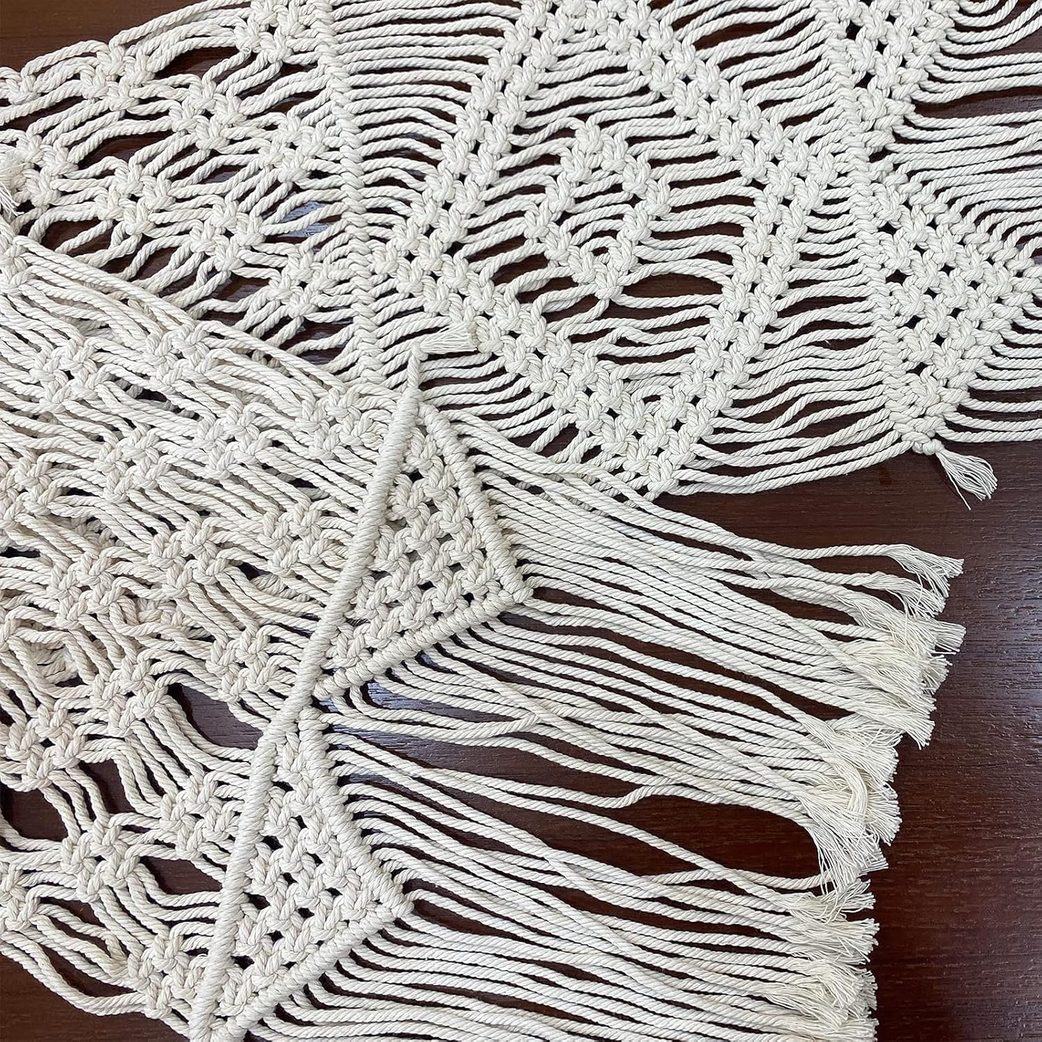 Camino de mesa de macramé para casa de campo de 48 pulgadas de largo, decoración de mesa de boda o caminos de mesa bohemios para comedor, estilo