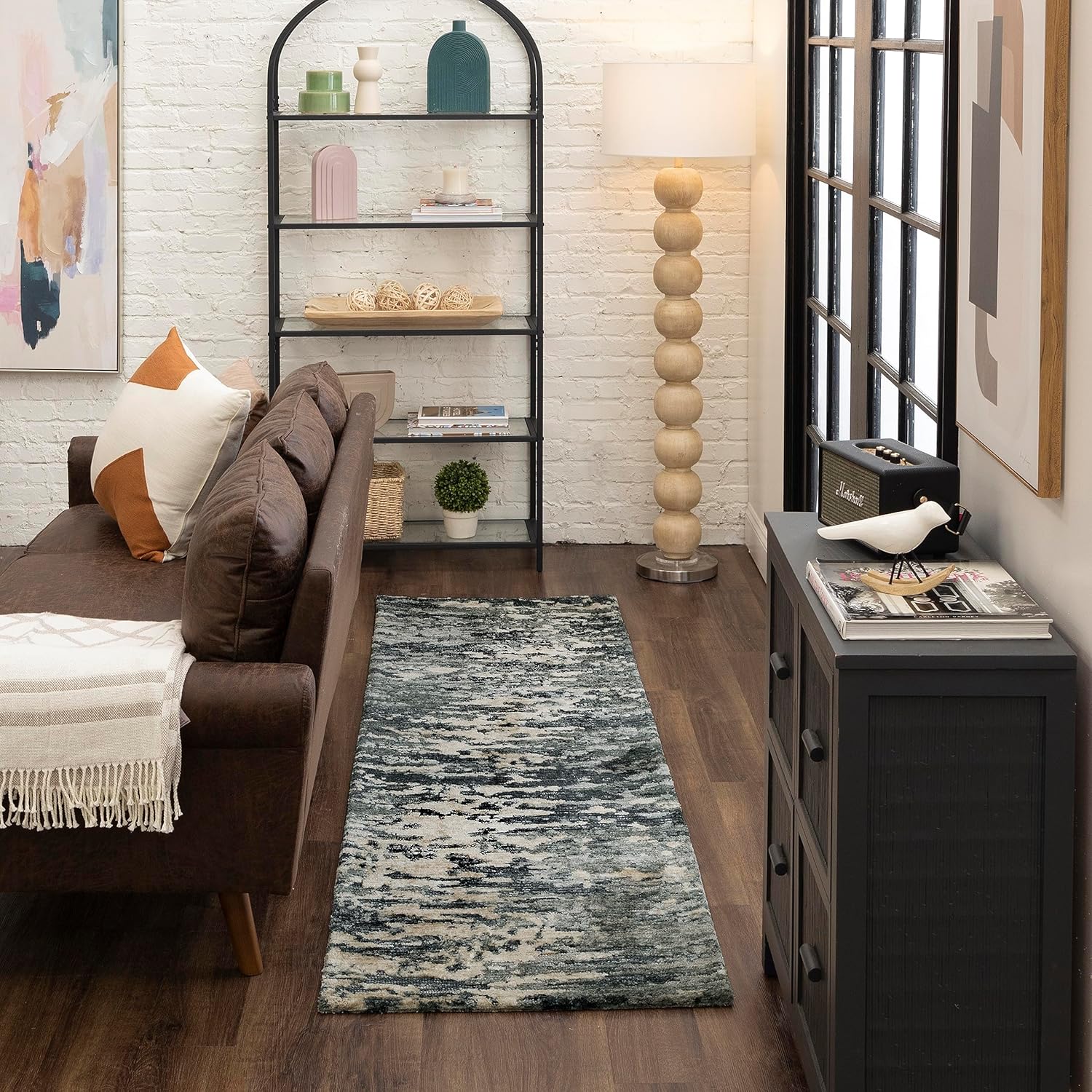 Scott Living by Drew & Jonathan Huron – Alfombra moderna abstracta a rayas color carbón de 2 pies 4 pulgadas x 7 pies 10 pulgadas, perfecta para