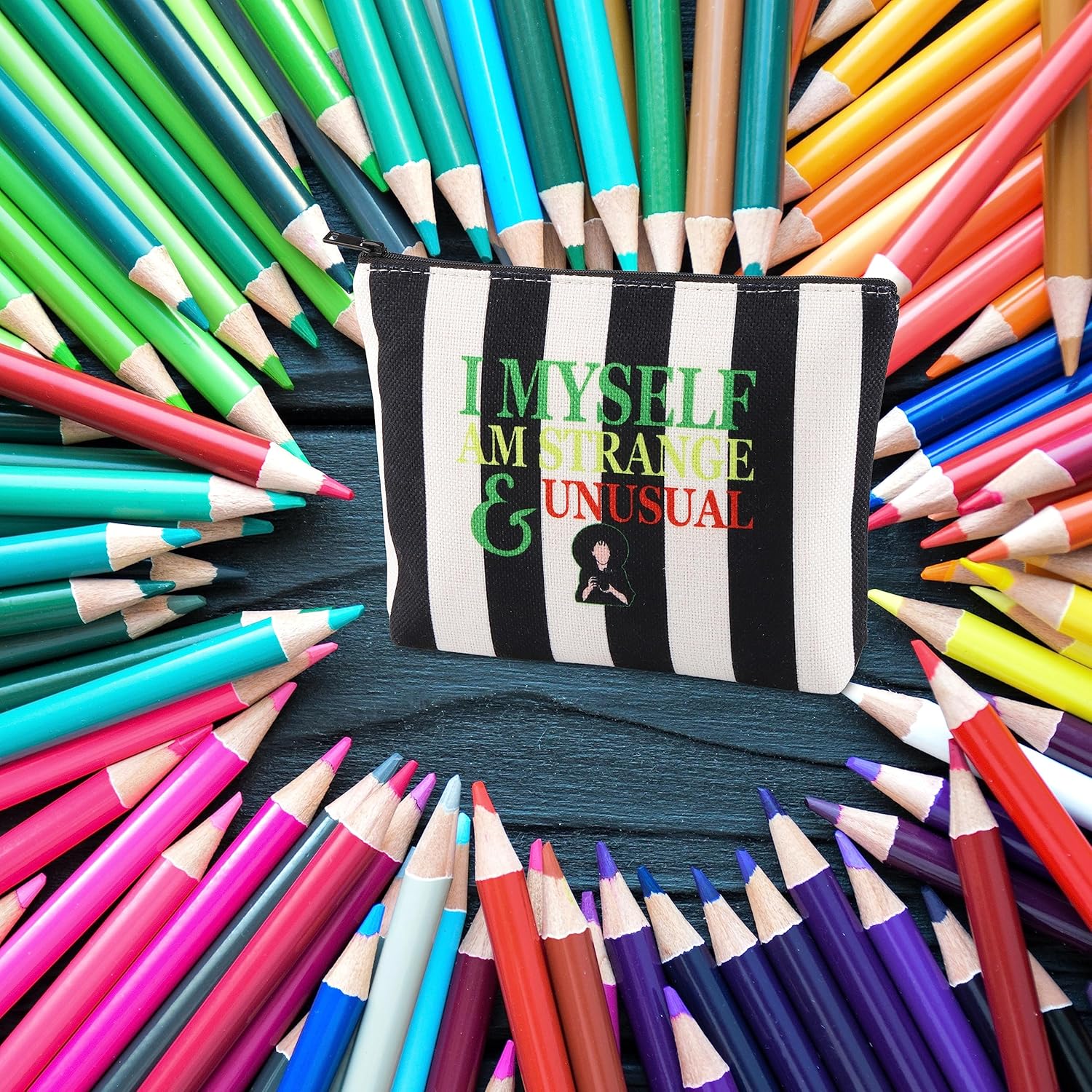 FOTAP Lydia Regalo de película de terror, regalo de Lydia, bolsa de maquillaje, bolsa de Halloween, regalo de gusano de arena, regalo gótico,