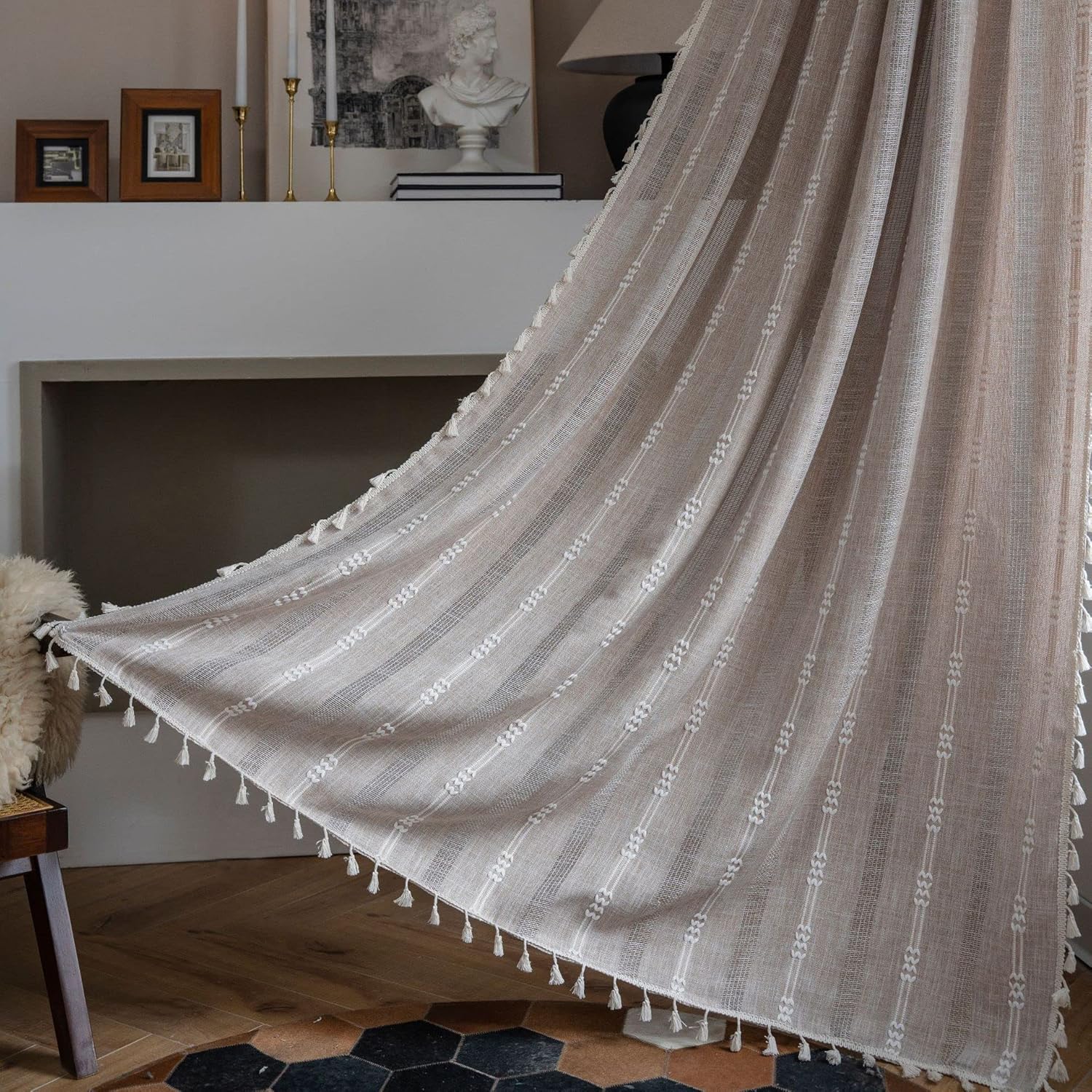 TOPSMCHER Cortinas bohemias de 84 pulgadas para sala de estar, 2 paneles bordados a rayas con borlas, cortinas de lino semiopacas de lino para sala