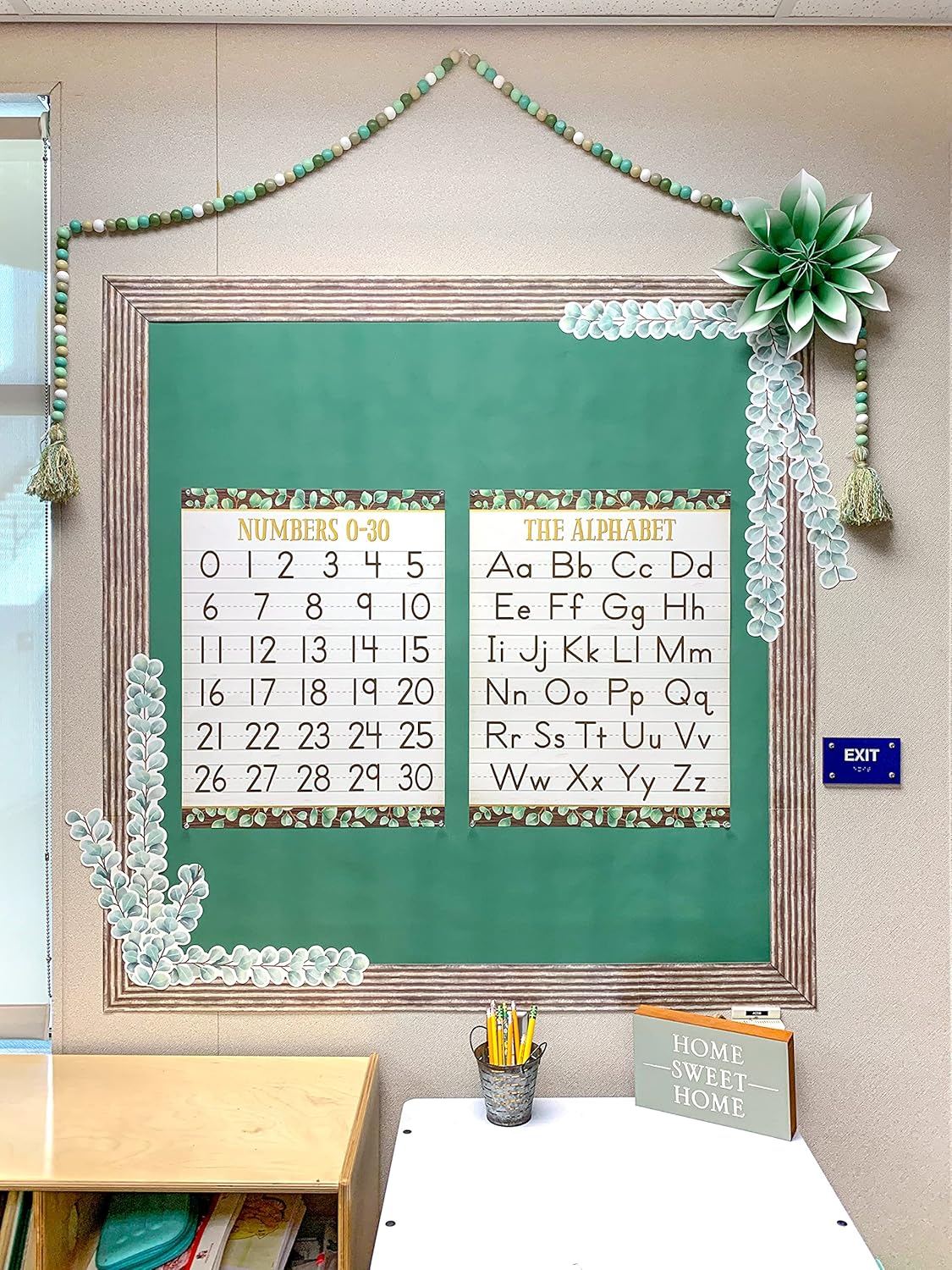 Rollo de tablón de anuncios de Eucalyptus Green Better Than Paper, 4 pies x 12 pies