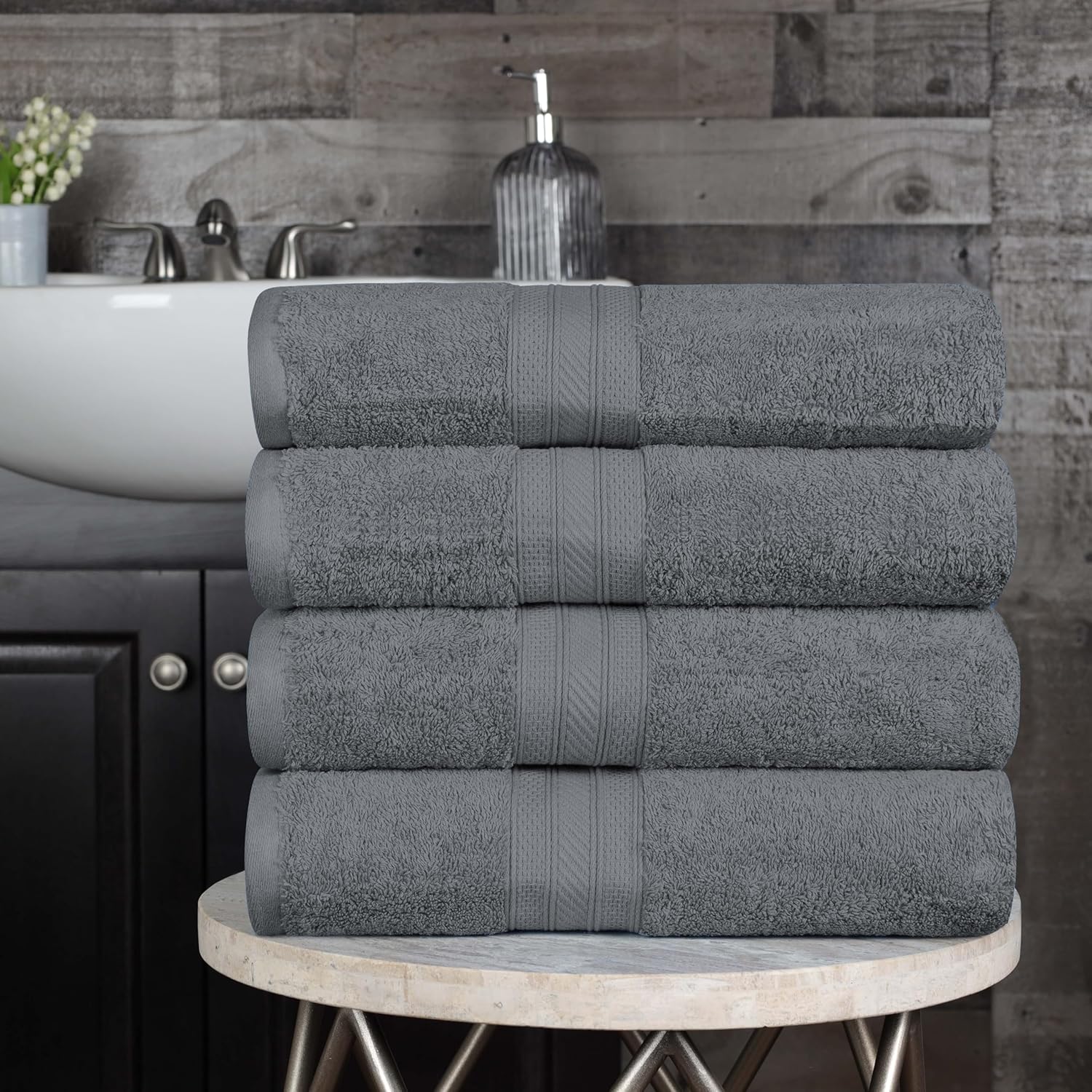 Superior Juego de 4 toallas de baño de 100% algodón peinado de fibra larga de 27.64 ozm, altamente absorbente, para baño, ducha, cocina, súper