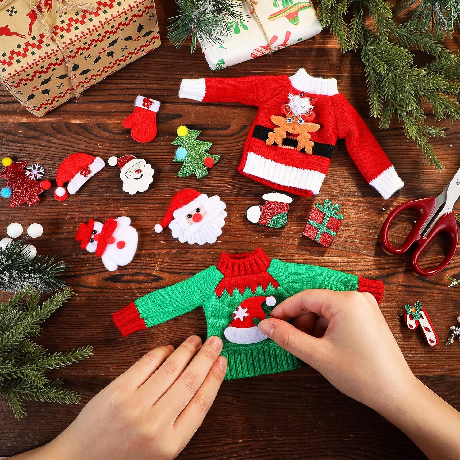 Poen 14 piezas de accesorios de ropa de muñeca elfo de Navidad, incluye suéter, calcomanías de Papá Noel, ropa para decoraciones navideñas de