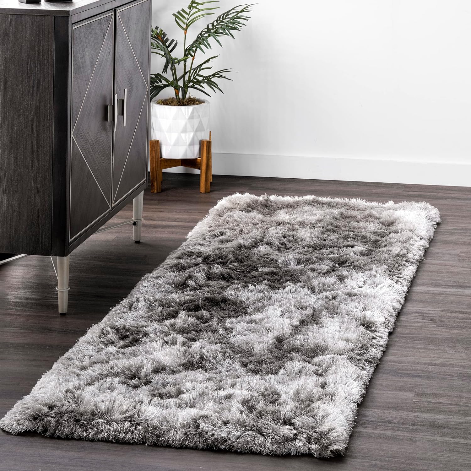nuLOOM Latonia – Alfombra moderna de pelo sedoso, 2 pies 6 pulgadas x 10 pies, color plateado
