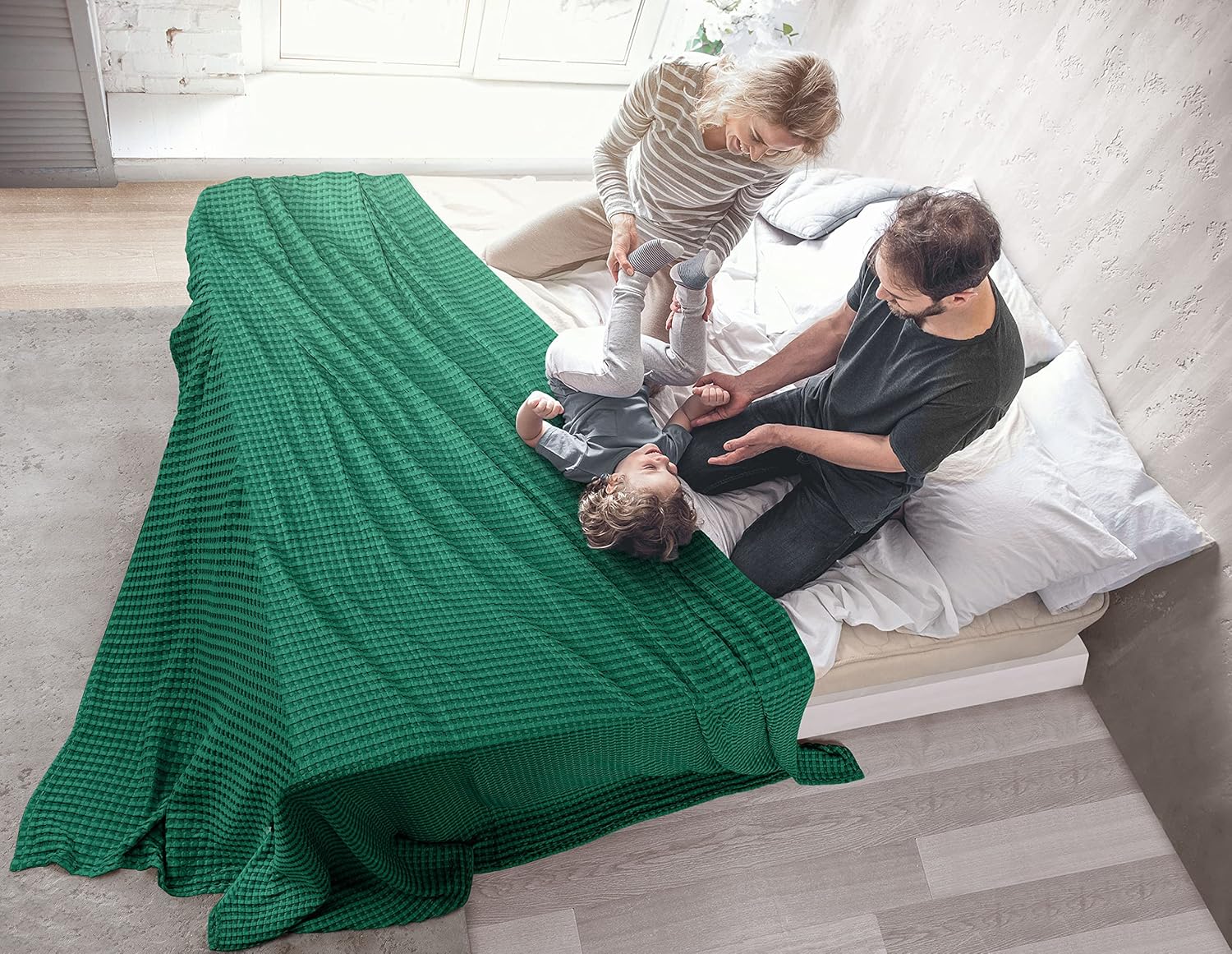 Utopia Bedding Manta de algodón de 300 GSM (verde esmeralda, 90 x 90 pulgadas), suave, ligera, transpirable, tamaño Queen, para cualquier cama para