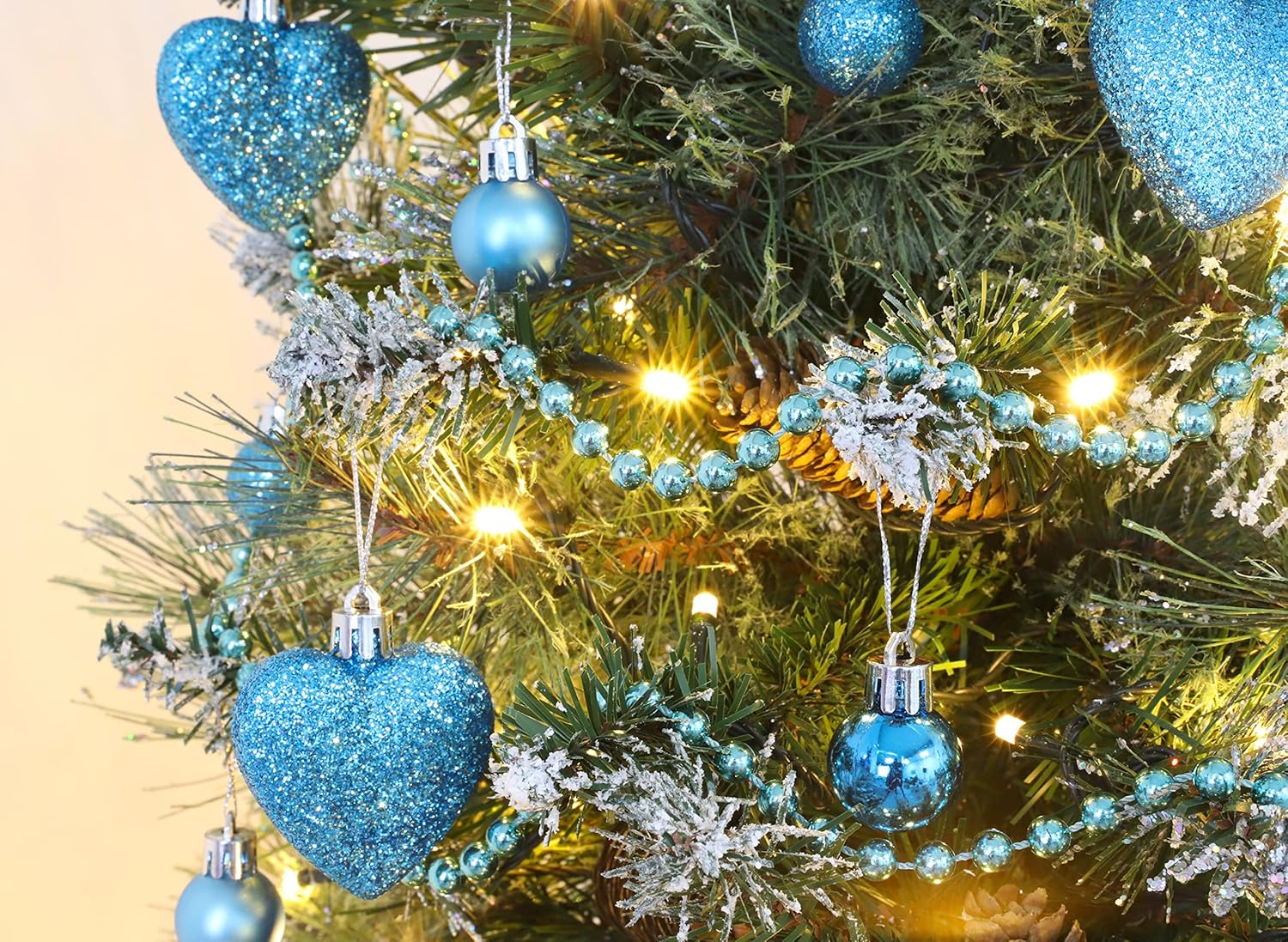 Christmas Concepts – Juego de 25 mini bolas para árbol de Navidad (0.984 pulgadas). Decorados con purpurina, mate y brillante .