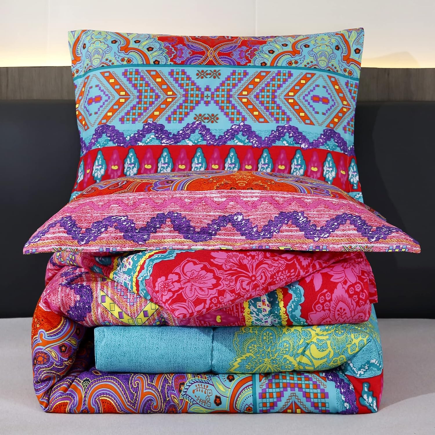 Juego de edredón reversible de 7 piezas de estilo bohemio en una bolsa, tamaño King, colorido estilo bohemio rojo y azul, (1 edredón, 1 sábana