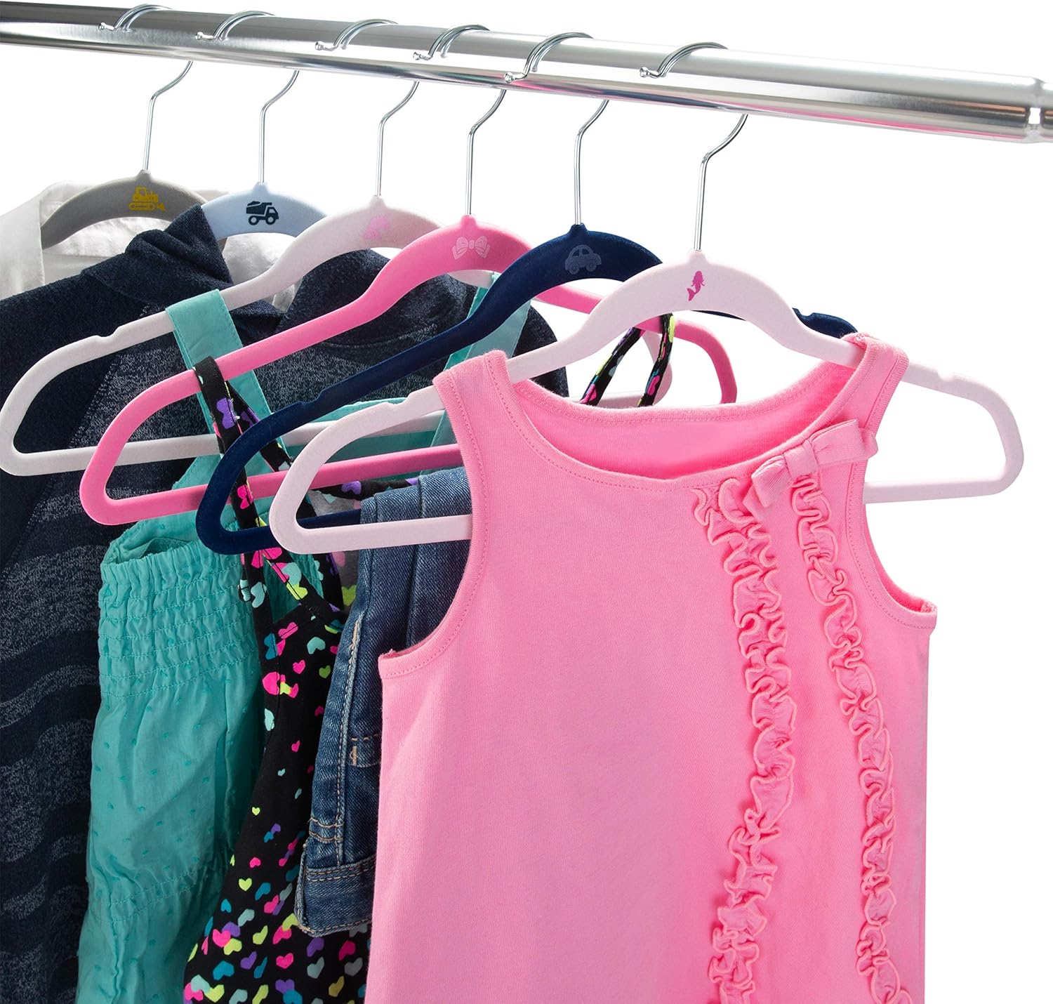Simplify Paquete de 25 perchas de terciopelo para niños, delgadas, diseño antideslizante, ahorro de espacio, ropa para niños, camisas, pantalones,