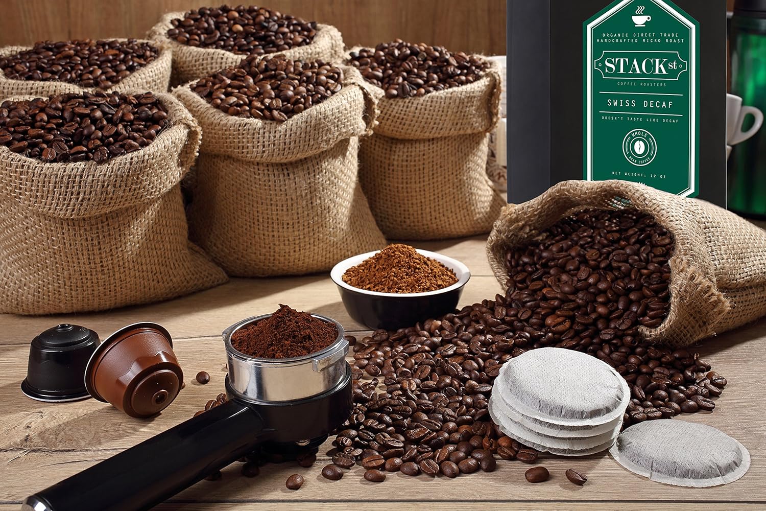 Granos de café descafeinado suizos, lote pequeño, tostado medio, certificado orgánico, 12 onzas, microtostado hecho a mano por Stack Street