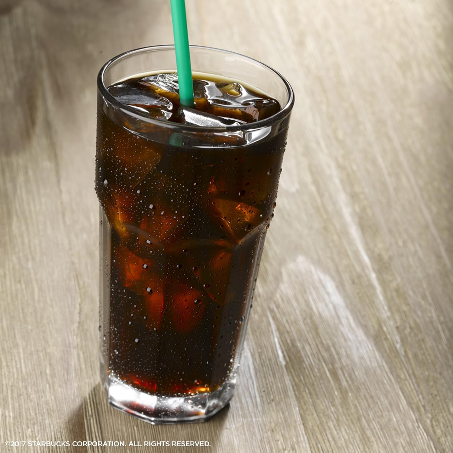 Starbucks VIA – Paquetes de café instantáneo tostado medio, café helado endulzado, 6 cajas (36 paquetes en total)