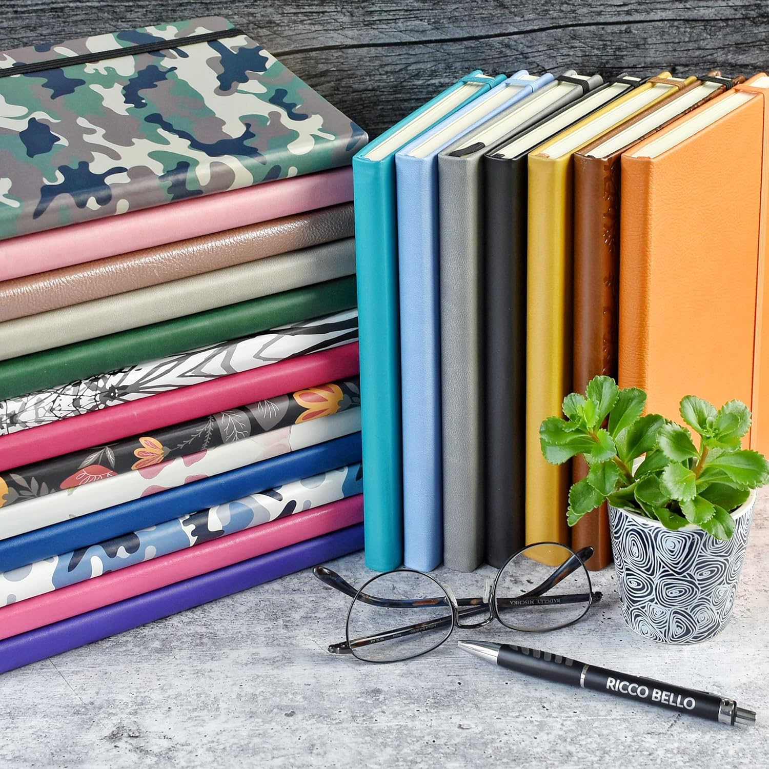 RICCO BELLO – Cuaderno clásico con rayas universitarias, diario con forro de piel sintética para escribir, trabajo, hogar, escuela, 192 páginas a