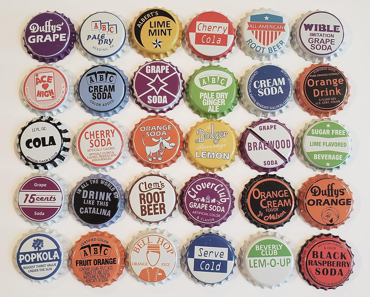 500 tapas para botellas de soda, mezcla aleatoria, Vintage Classic Brands Soda Pop surtido múltiple de 1.25 pulgadas (1.250 in)