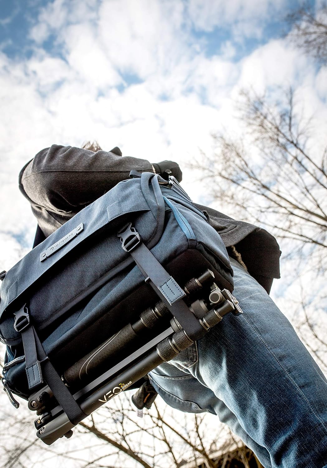 VANGUARD VEO RANGE38 NV – Bolsa tipo mensajero para cámara DSLR o sin espejoCSC, color azul marino