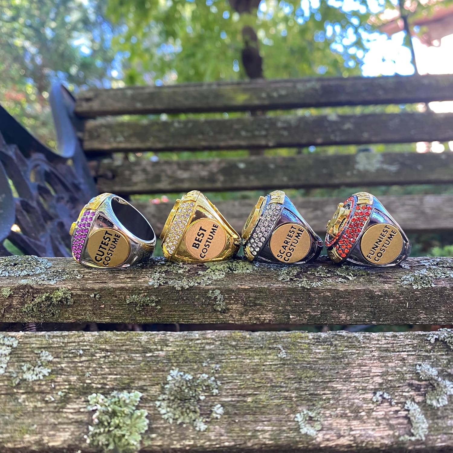 Juego de anillos de trofeo de campeonato de Halloween para el más aterrador, el mejor y más divertido y lindo concurso de disfraces, medalla de