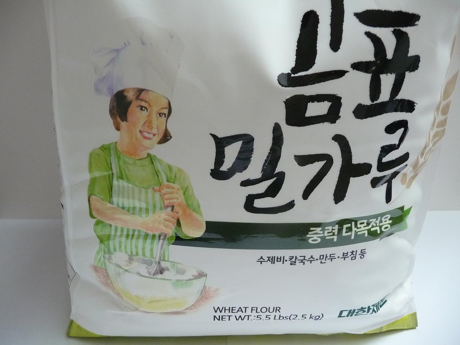 Daehan Harina de trigo coreana multiusos de alta calidad, 5.51 libras