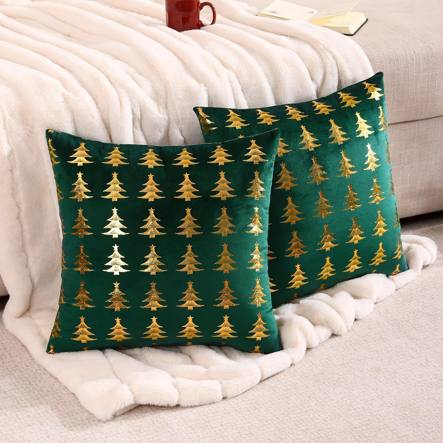 Juego de 2 fundas de almohada de Navidad de 12 x 20 pulgadas, juego de 2 fundas de almohada de terciopelo verde de Navidad, decoraciones de fiesta