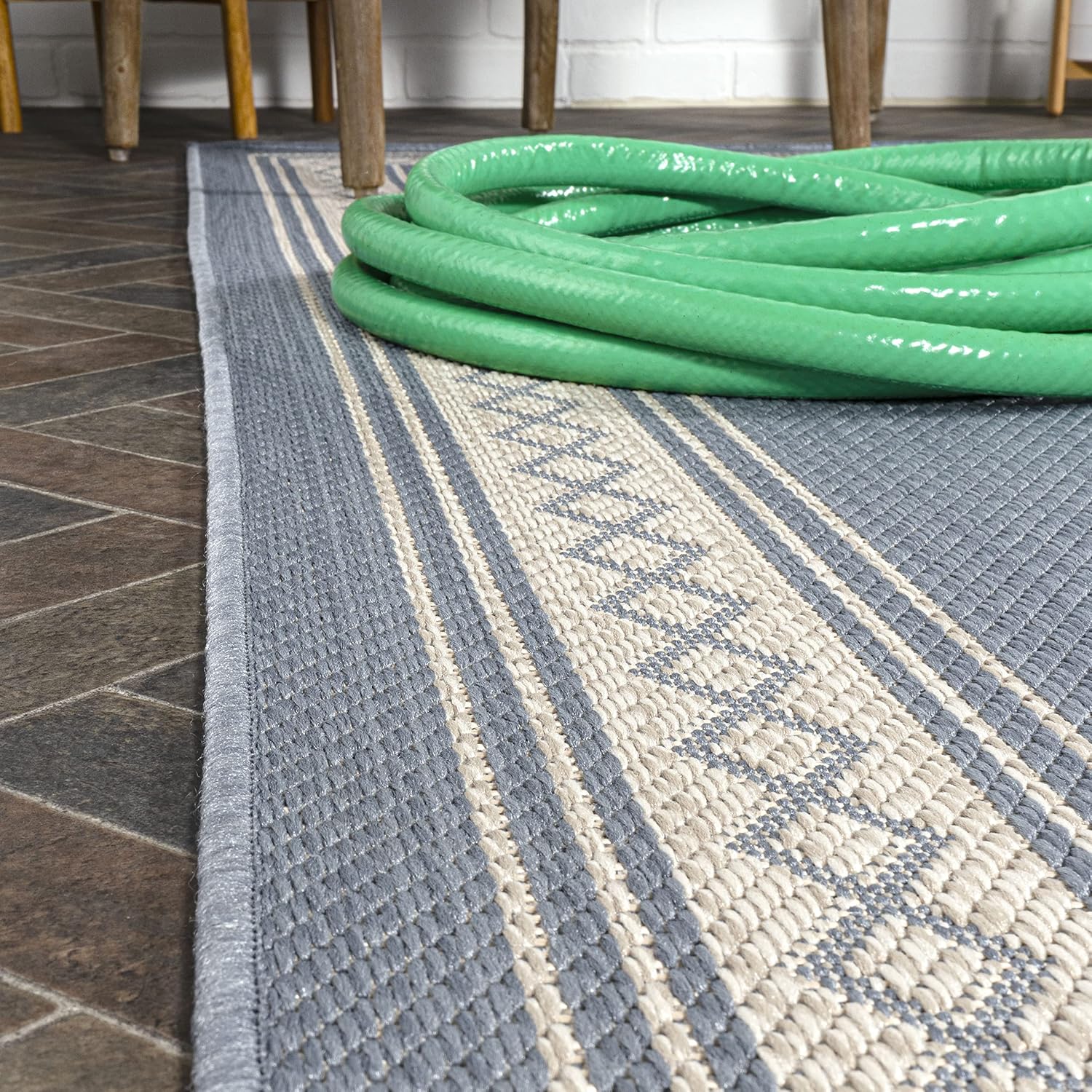 JONATHAN Y SMB207C-3 Lucia Classic Diamond Border – Alfombra para interiores y exteriores, granja, tradicional, sólida, fácil limpieza, dormitorio,