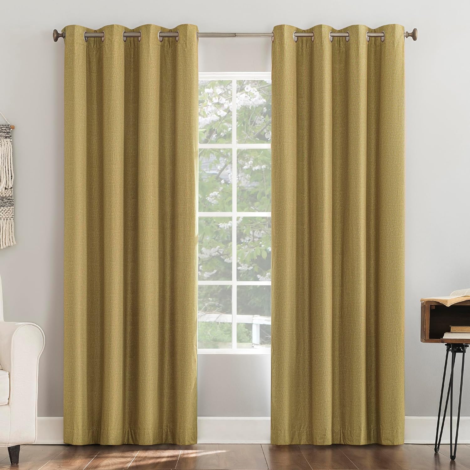 Sun Zero Columbia – Paquete de 2 paneles de cortinas opacas con aislamiento térmico, ahorro de energía, 100 % opacas, 50 x 108 pulgadas, color dorado
