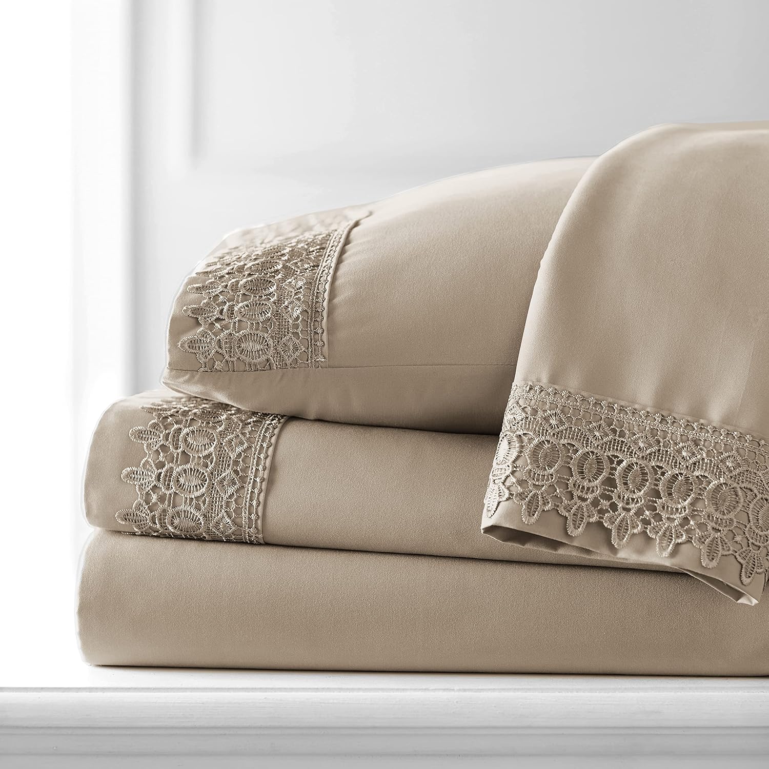 Juego de sábanas Southshore Fine Linens con hermoso encaje, sábana bajera de 21 pulgadas de grosor, Microfibra, Marrón topo, Completo