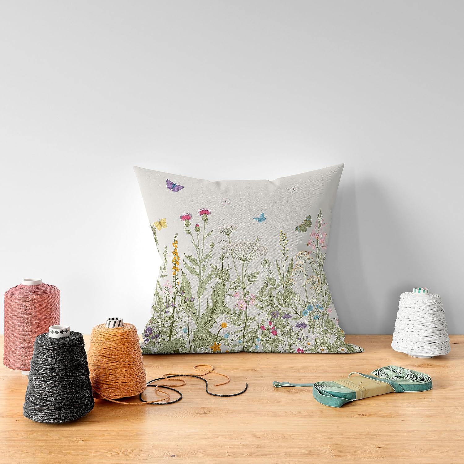 weesire Juego de 4 fundas de almohada florales para decoración de verano y primavera, color verde salvia, fundas de cojín decorativas de algodón