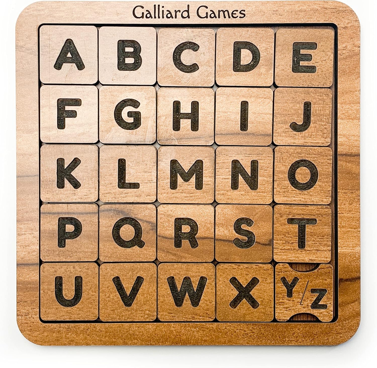 Rompecabezas de madera con números de diapositiva de quince piezas, piezas no magnéticas (5 x 5 – ABC) grande, color beige