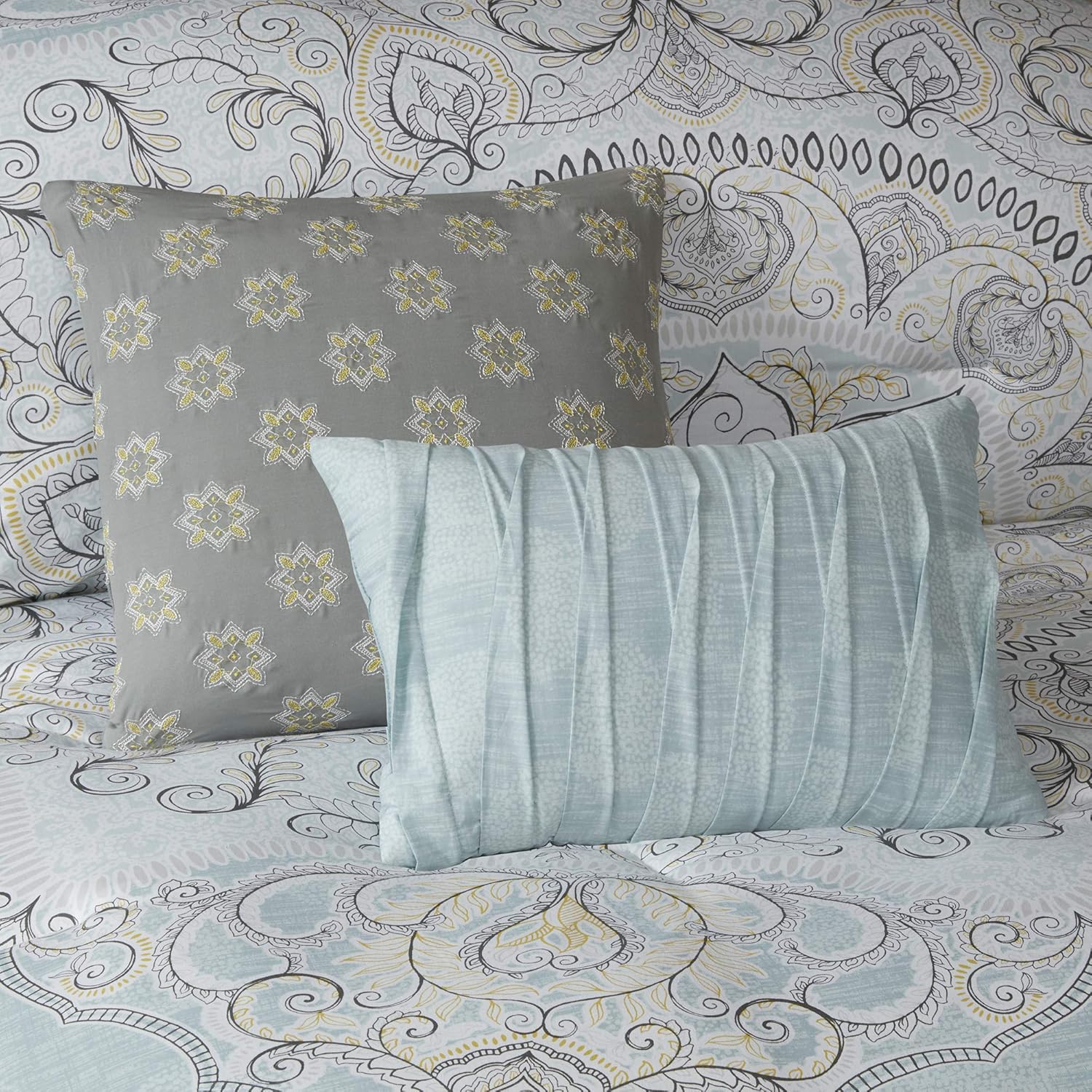 Madison Park – Juego de edredón reversible de 100% algodón con falda de cama a juego y almohadas decorativas