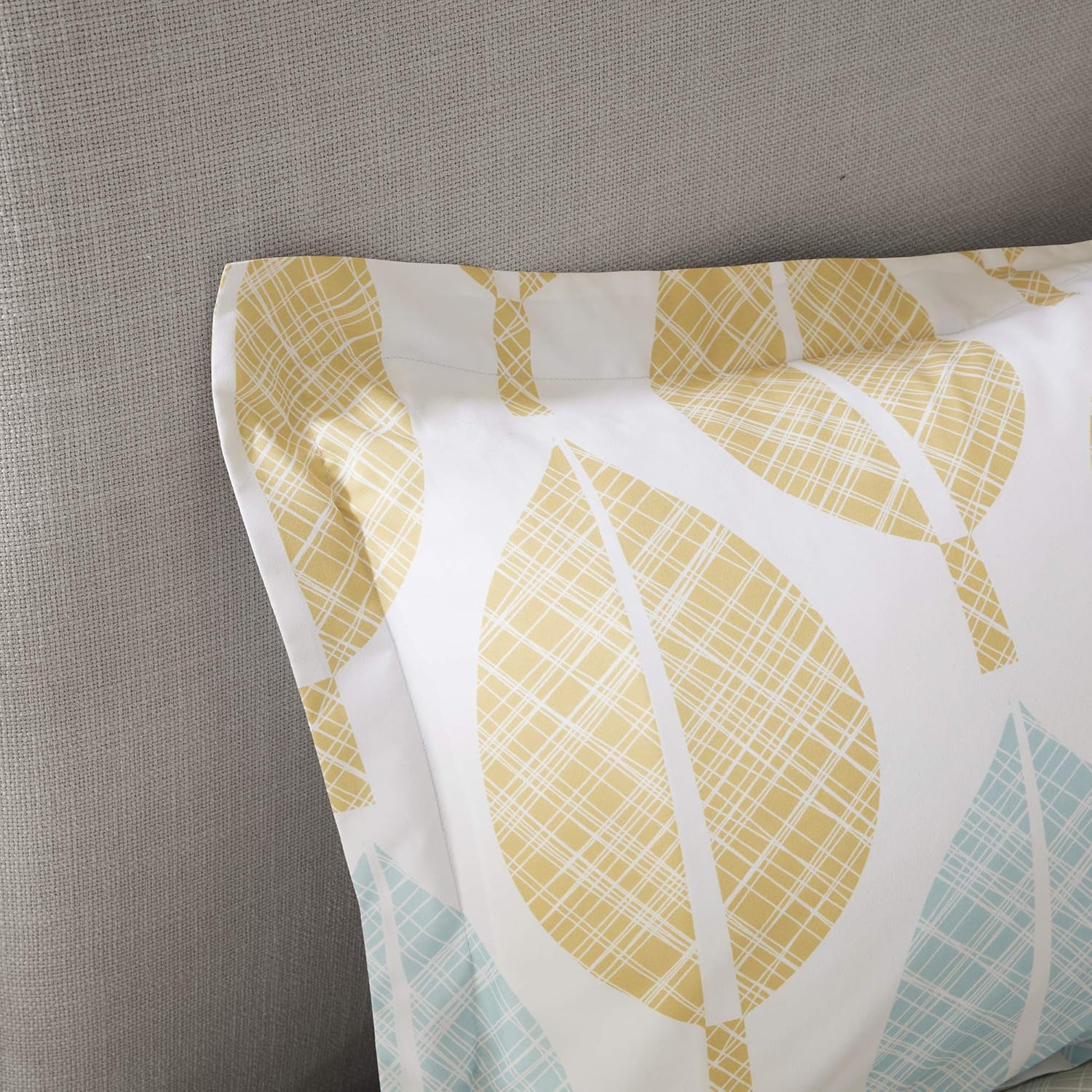 Madison Park Essentials – Juego de cama completo que incluye un edredón cálido con diseño en colores vibrantes y relleno alternativo para todas las
