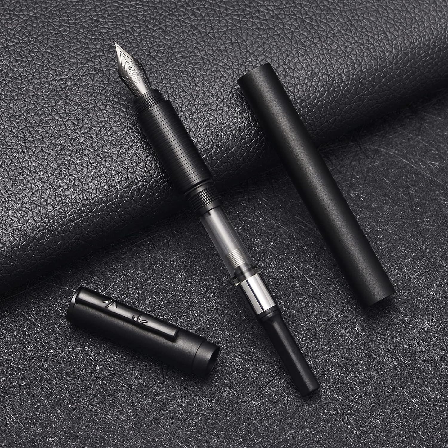 Hongdian H3 – Pluma estilográfica de aluminio negro con punta extrafina, tapa de rosca con clip de bambú