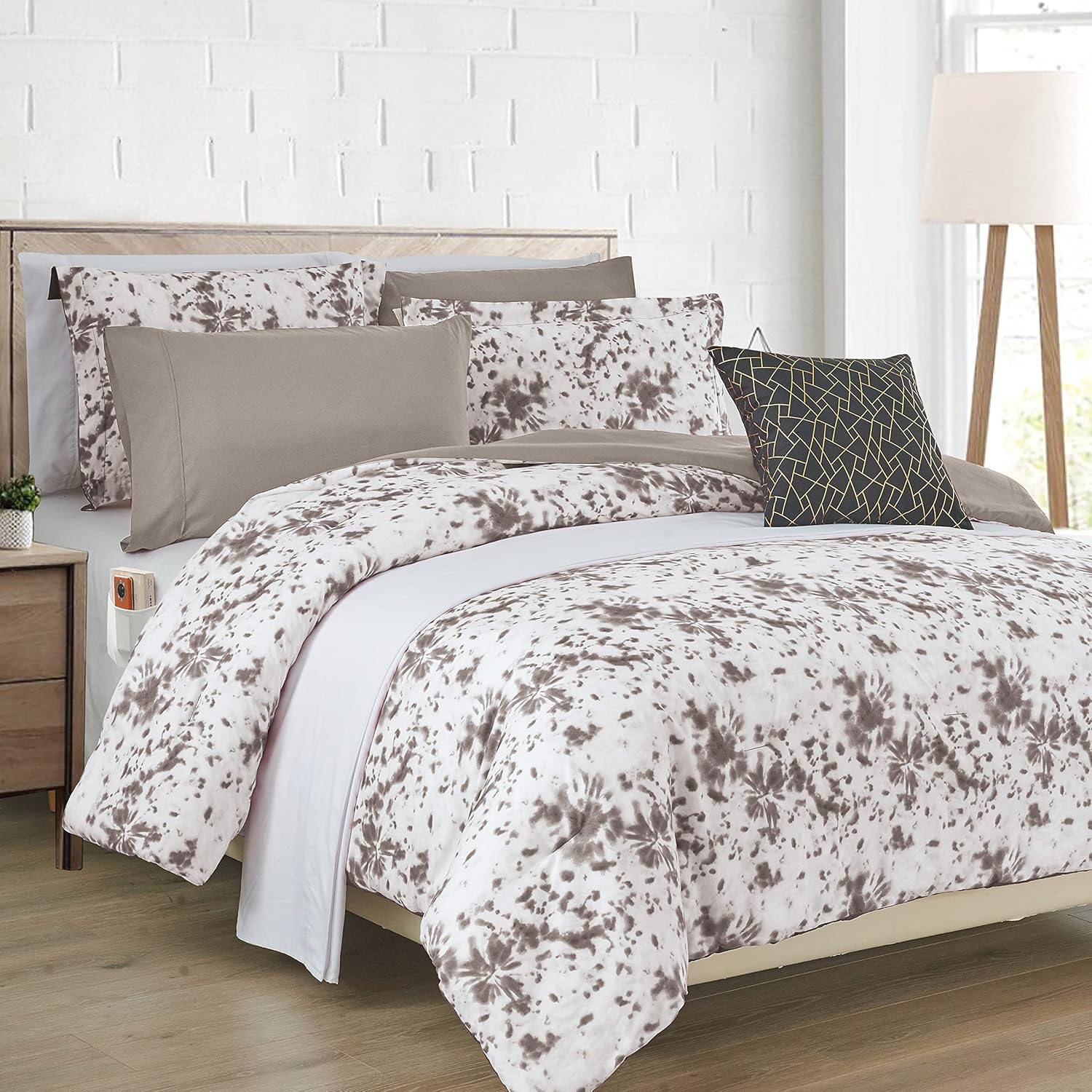 Elegant Comfort Juego de edredón reversible de 10 piezas, estampado de teñido anudado, almohada decorativa y sábana bajera con bolsillos