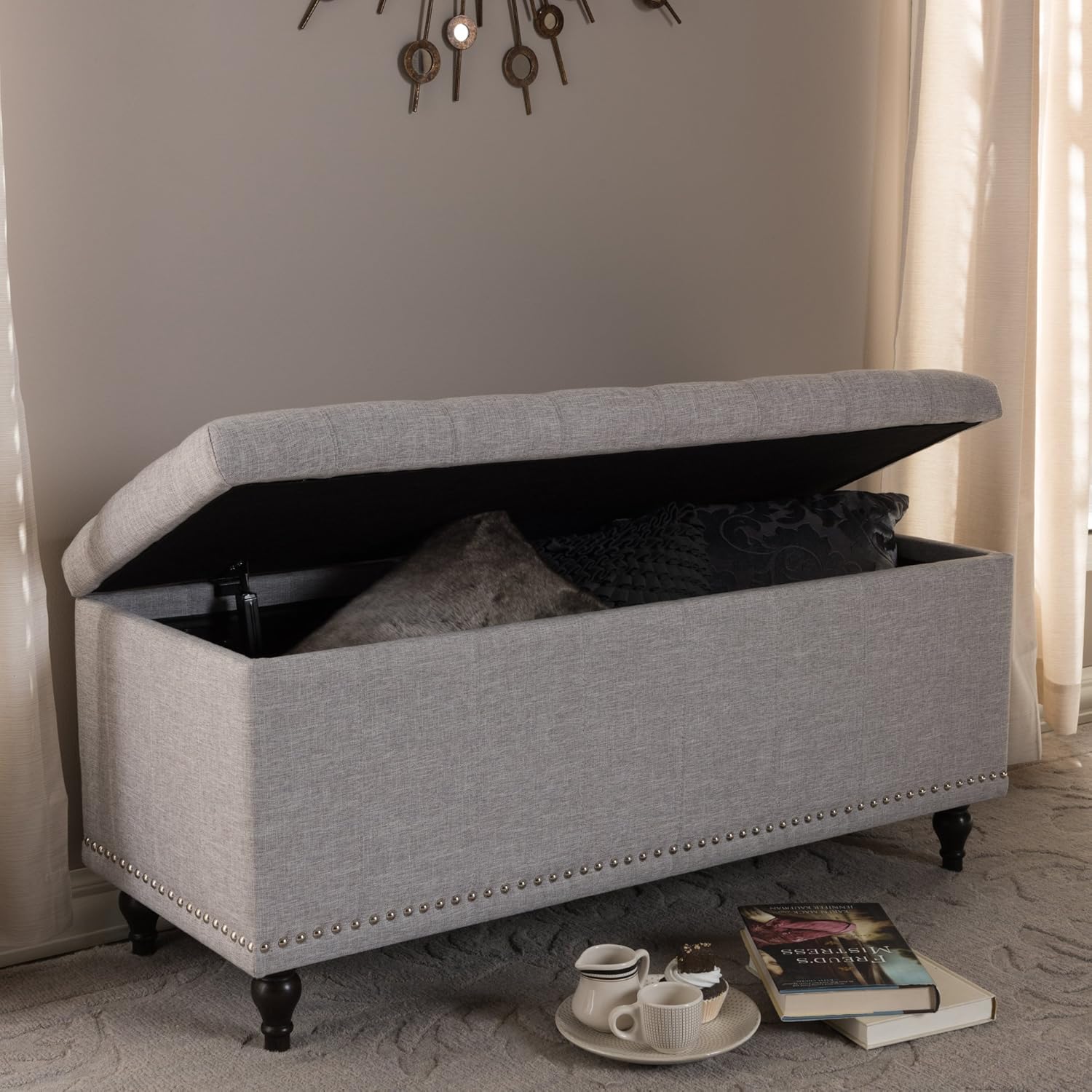 Baxton Studio Sherrill – Banco otomano tapizado de tela beige grisáceo con botones