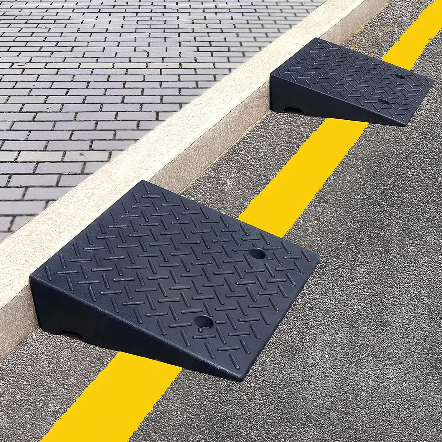 ELK Rampa de goma resistente para entrada de vehículos, rampa portátil para coches, sillas de ruedas y mascotas, 19.75 pulgadas de largo x 19.75