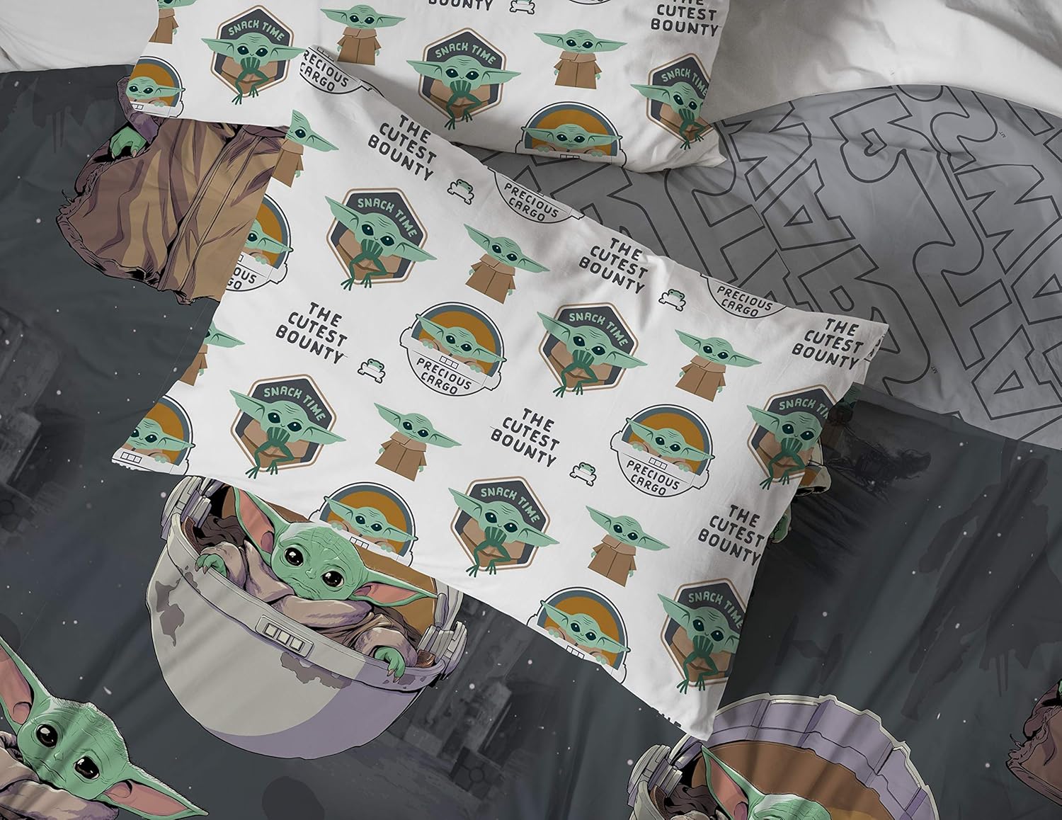 Juego de ropa de cama Queen de 5 piezas de Star Wars The Mandalorian The Child, incluye edredón reversible y sábanas con Baby Yoda, de microfibra
