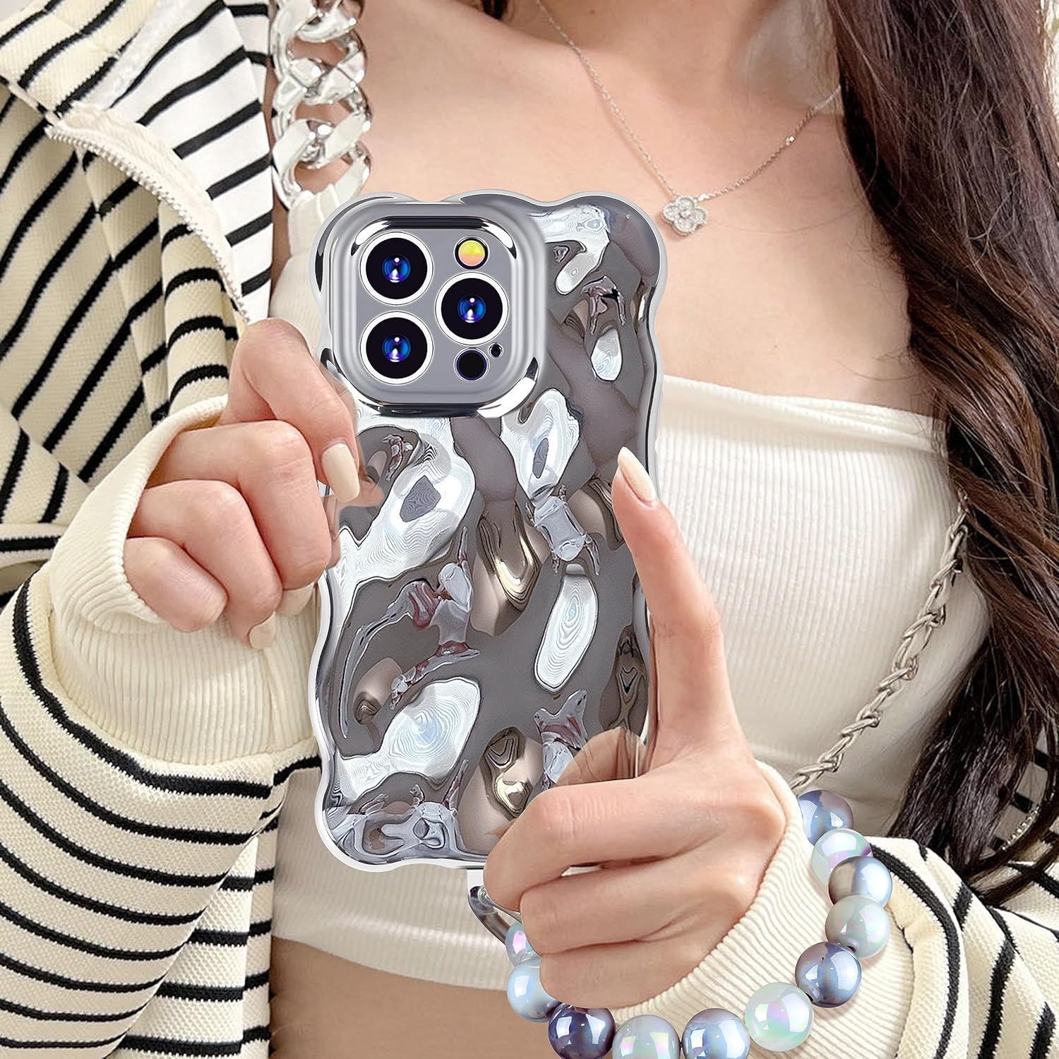 Ucharmbead Funda protectora compatible con iPhone 14 Pro Max con correa de muñeca para teléfono con cuentas para teléfono celular, accesorios para