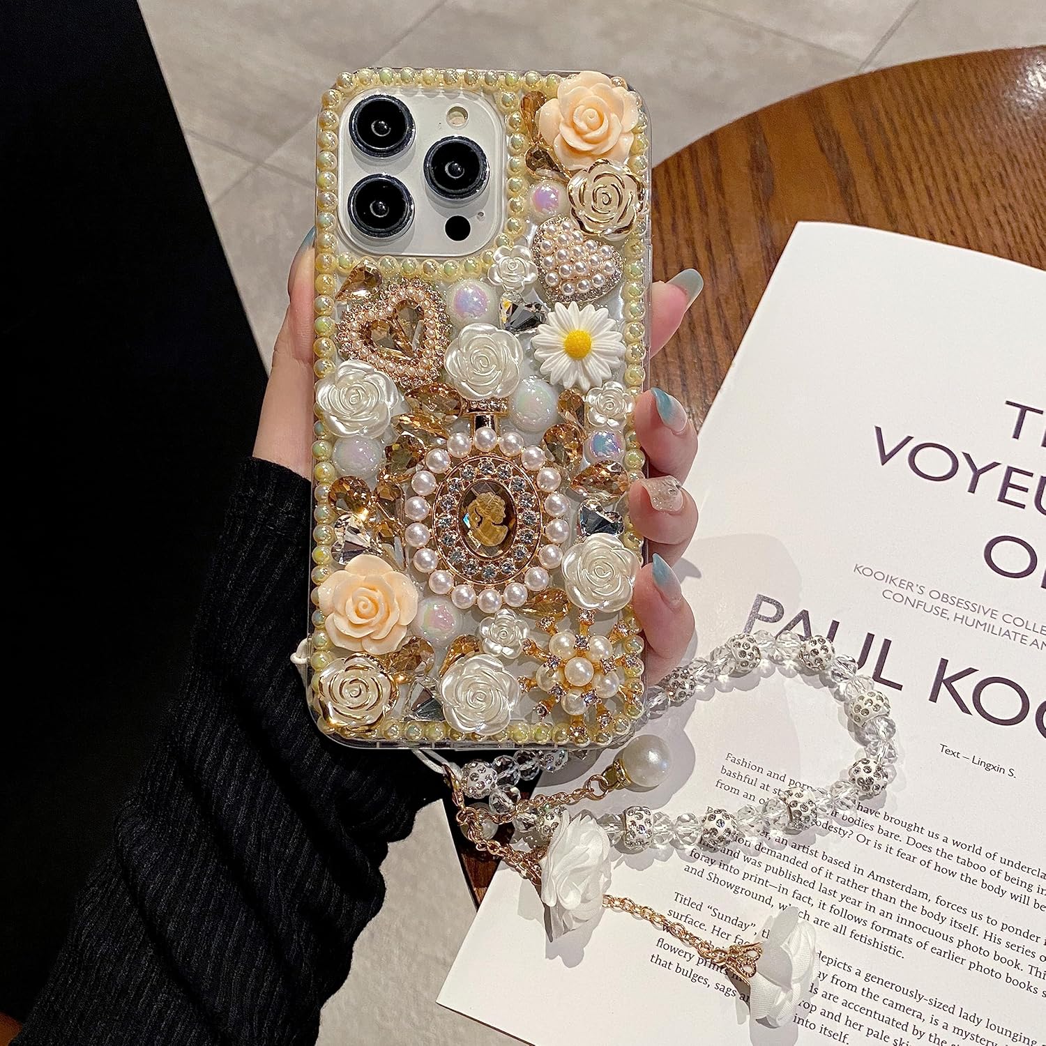 iFiLOVE Funda con diamantes de imitación y correa de flores, 3D de lujo, con diamantes de imitación y diamantes de imitación y rosas de amor, para