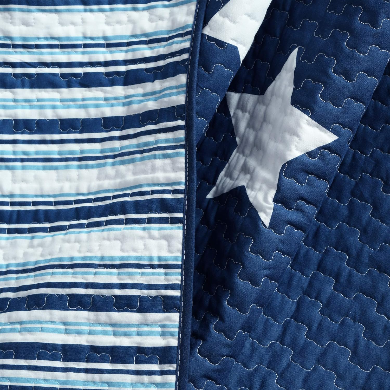 Lush Decor, Manta de estrellas azul marino de 50 x 60 pulgadas