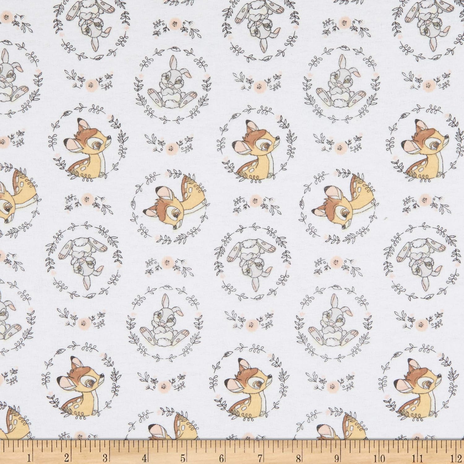 Bambi and Thumper – Corona de franela blanca, tela por yarda
