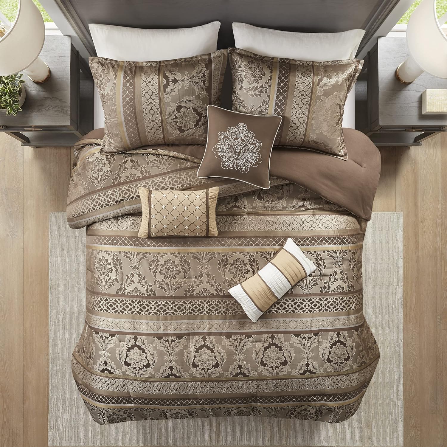 Madison Park Acogedor juego de edredón, lujoso diseño tradicional de damasco jaquard, ropa de cama alternativa para todas las estaciones con fundas