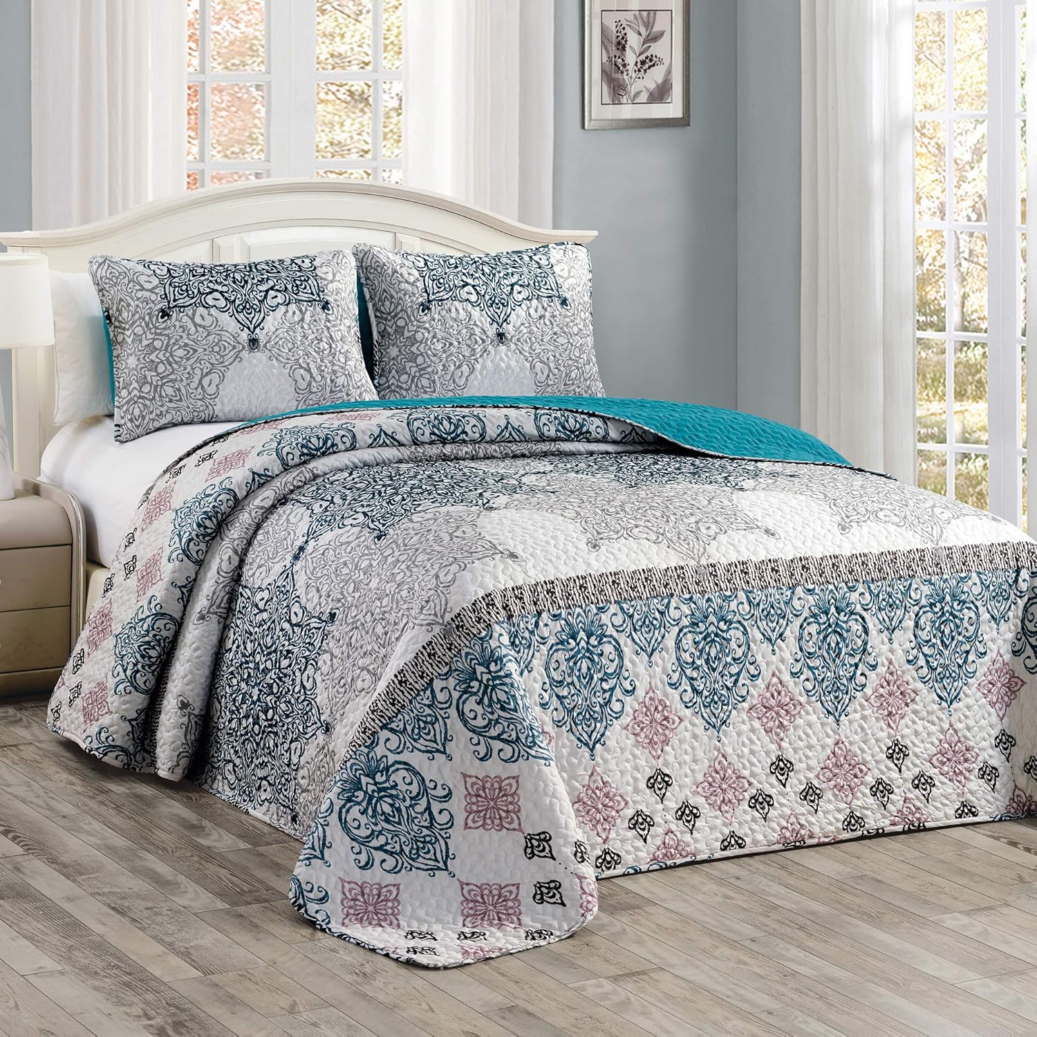 Grand Linen – Juego de colcha de 3 piezas con estampado de tamaño King, color verde azulado, azul y gris