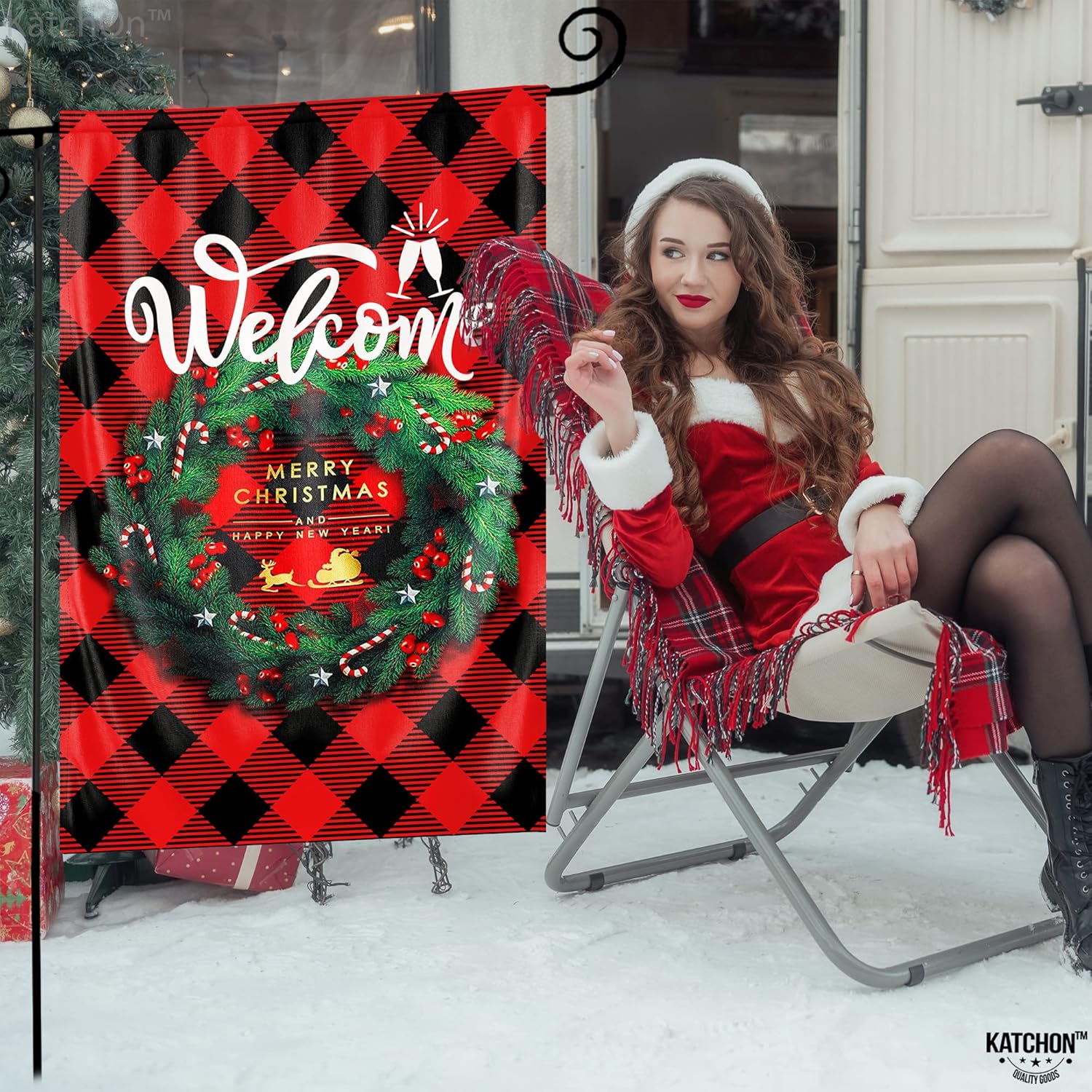 KatchOn, Bandera grande de bienvenida de Navidad para patio, 28 x 40 pulgadas, doble cara, bandera de feliz Navidad y feliz año nuevo, bandera de