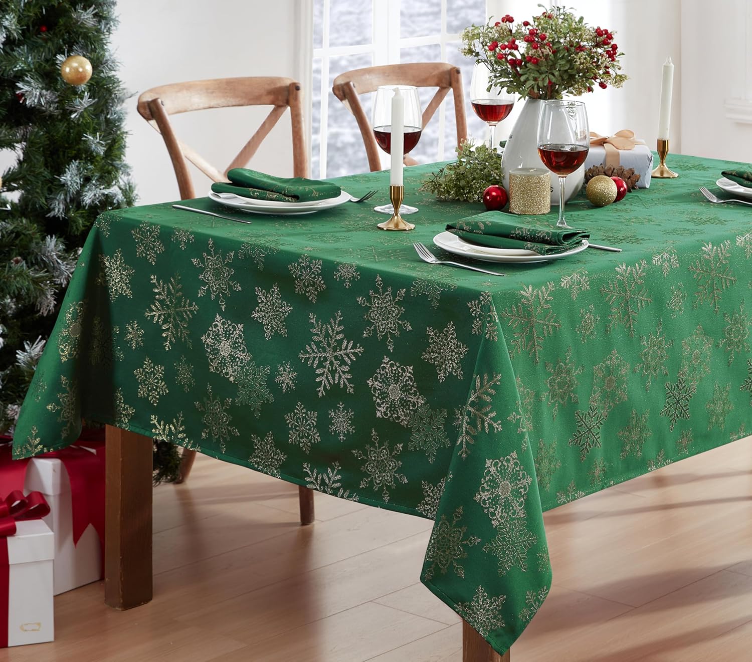 Newbridge Fancy – Mantel navideño de tela resistente a la suciedad, copos de nieve brillantes, lúrex tejido de fácil cuidado, cuadrado de 52 x 52