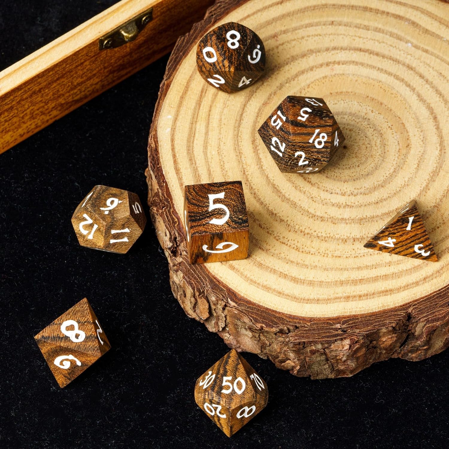 Dados DND de madera, juego de 7 dados poliédricos con caja de hierro, dados RPG D&D hechos con madera para juegos de rol MTG Dungeons and Dragons
