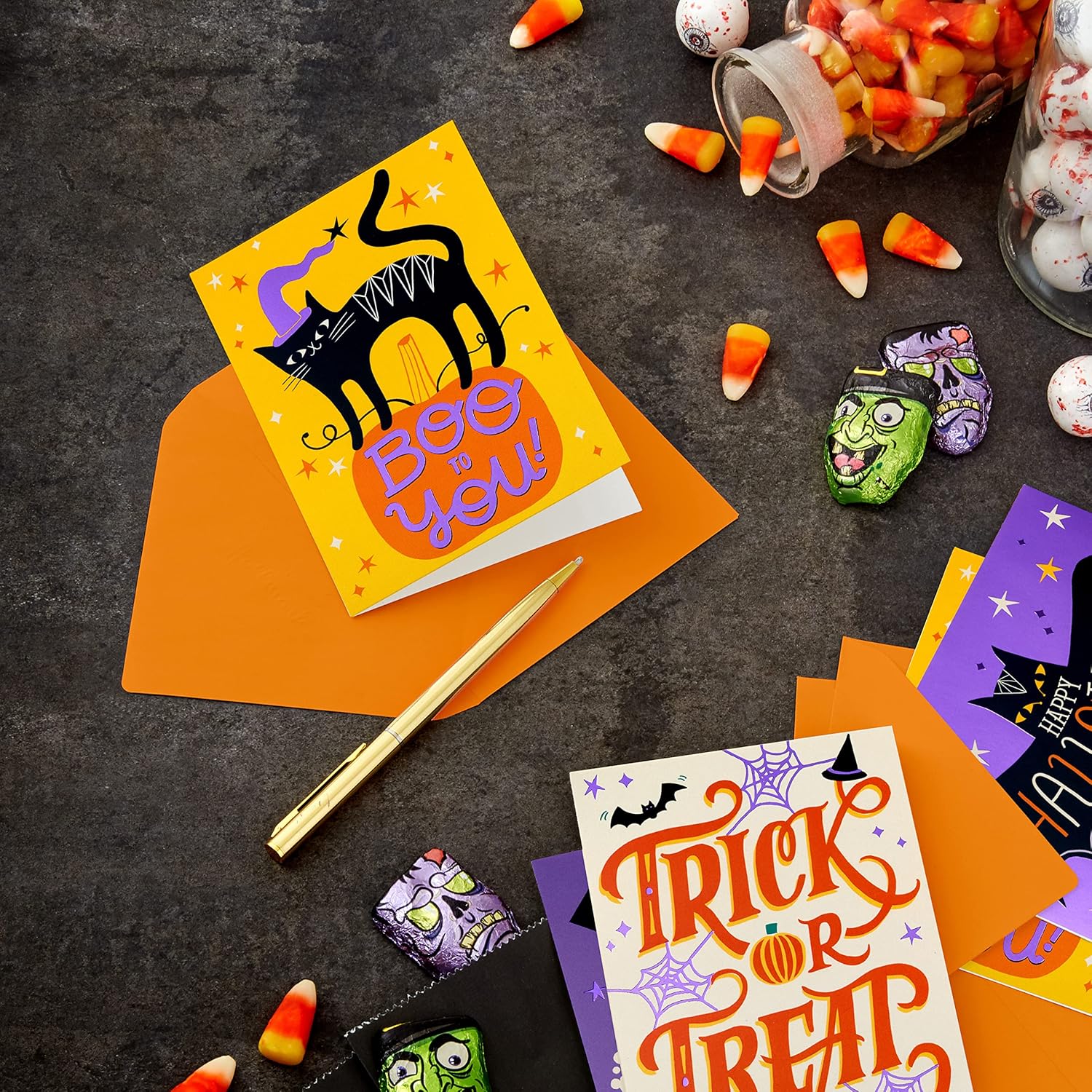 Hallmark Surtido de tarjetas de Halloween, Seas’s Creepings (24 tarjetas con sobres)