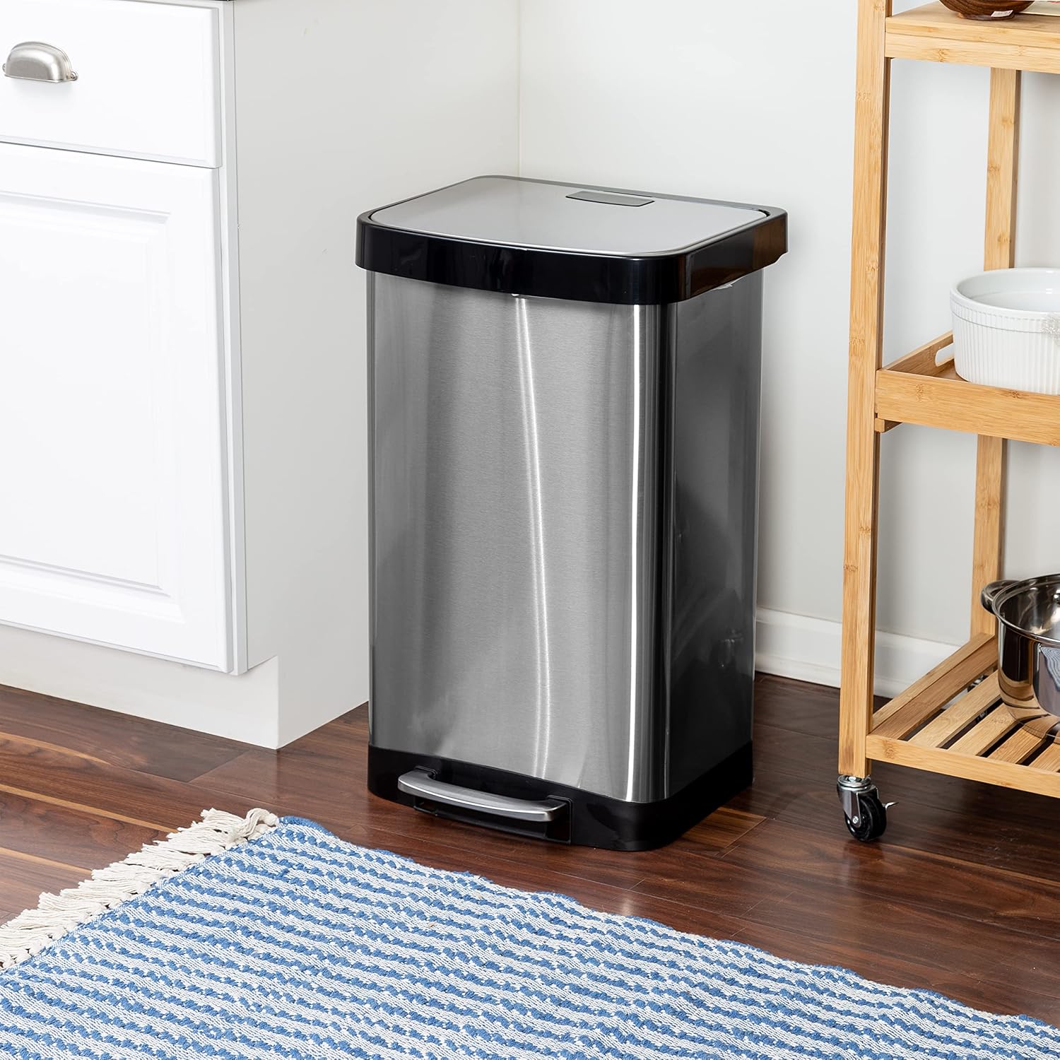 Honey-Can-Do Cubo de basura grande de acero inoxidable de 50 L con tapa, color plateado