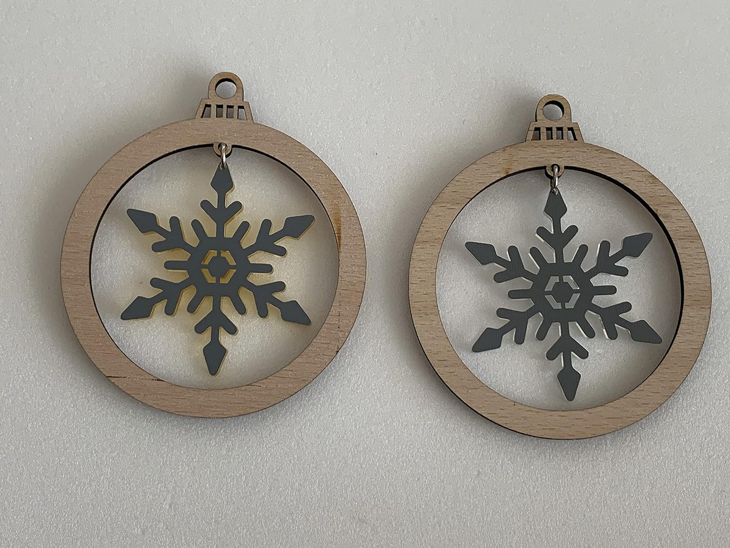 Personalized Christmas 2024 Tree Ornament, Custom Engraved Names, Family Members, Laser Cut Wood Bauble, Hanging Acrylic Snowflakes, Xmas Decor,