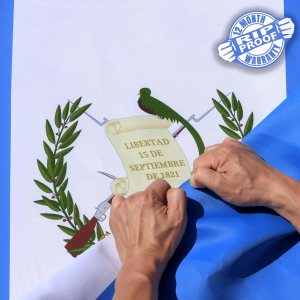 Anley Bandera de Guatemala de 3 capas de doble cara a prueba de rasgaduras de 3 x 5 pies, color vivo, cabecera de lona y resistente a las arrugas, Anley Bandera de Guatemala de 3 capas de doble cara a prueba de rasgaduras de 3 x 5 pies, color vivo, cabecera de lona y resistente a las arrugas,