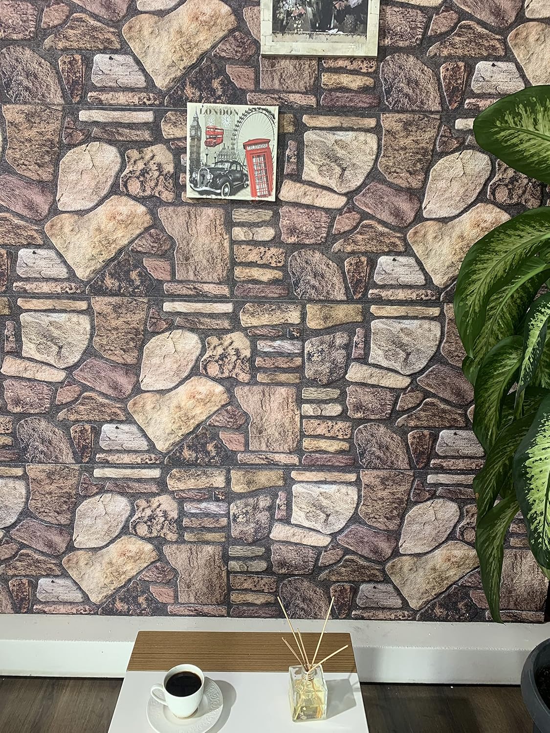 Dundee Deco Paneles de pared 3D revestimiento de pared de aspecto de piedra marrón caoba, revestimiento de espuma de poliestireno para aplicaciones