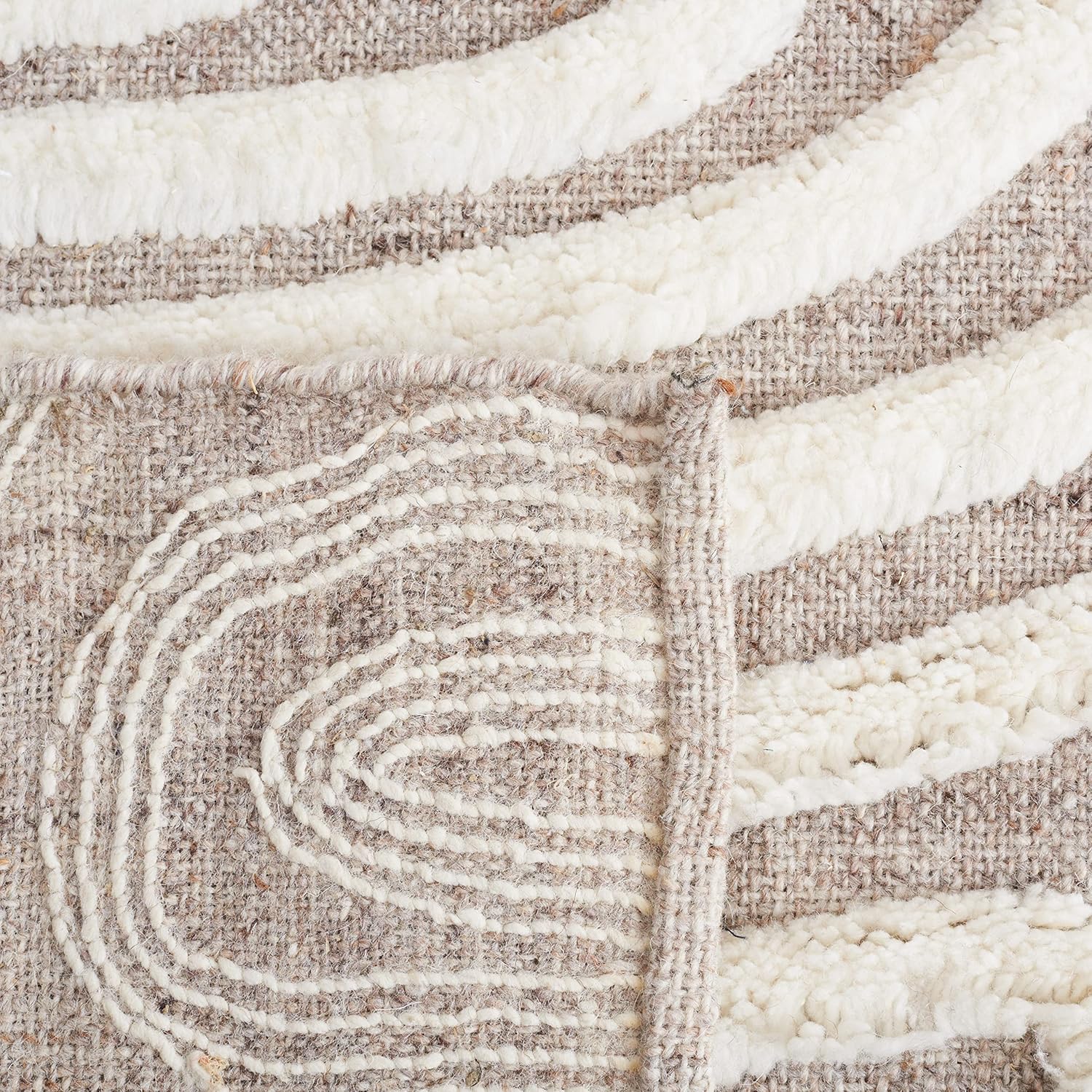 SAFAVIEH Kilim Collection – Alfombra cuadrada de 4 pies, color beige y marfil, hecha a mano de lana moderna con textura de mediados de siglo, ideal